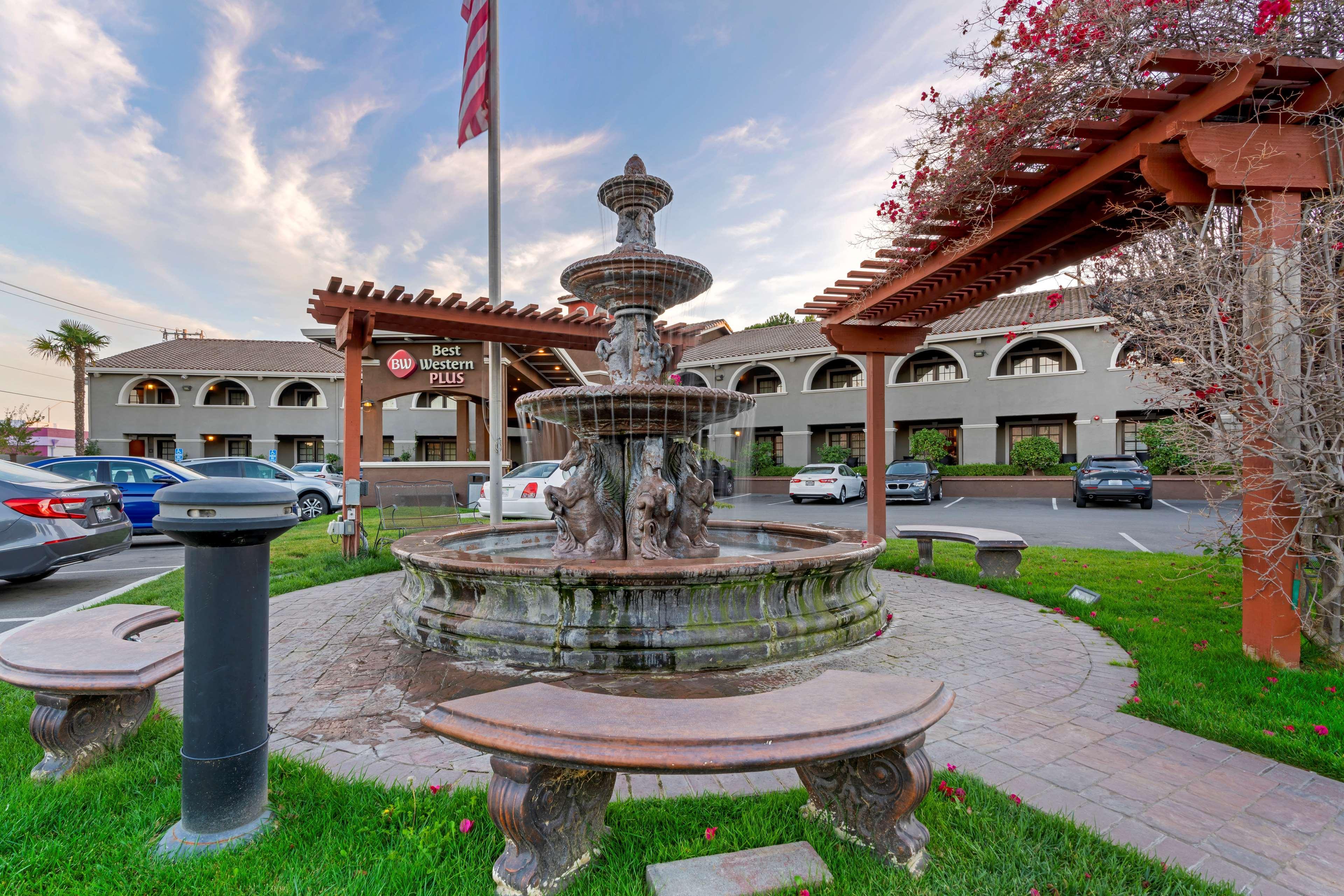 Best Western Plus Brookside Inn Milpitas Exterior foto